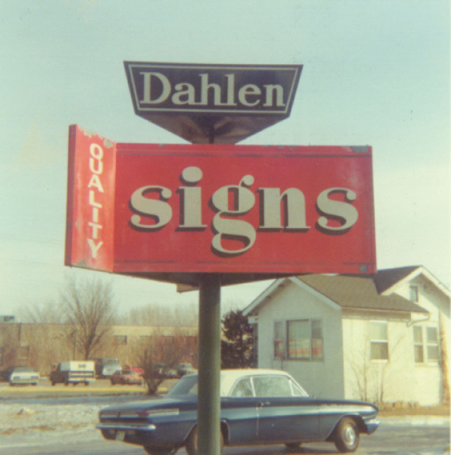 Old Dahlen Sign Company sign